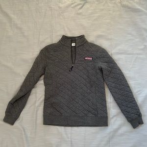Women’s Vineyard Vines Quarter zip (xs)